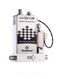 coriolisov prietokomer mini CORI-FLOW s regulačným ventilom